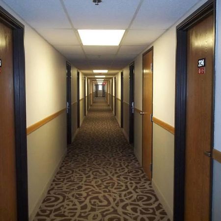 Burke Inn Motel & Suites Carroll Экстерьер фото