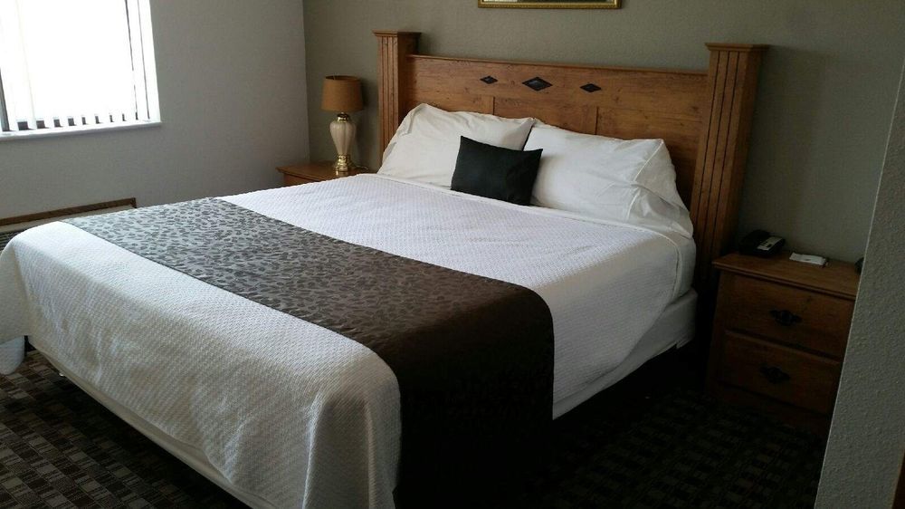 Burke Inn Motel & Suites Carroll Экстерьер фото